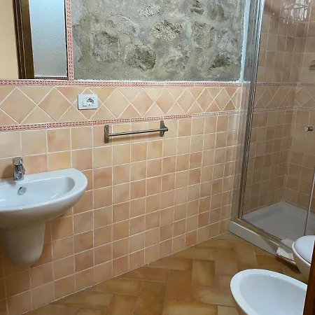 Bed And Bike Antico Mulino Pensionat Aglientu